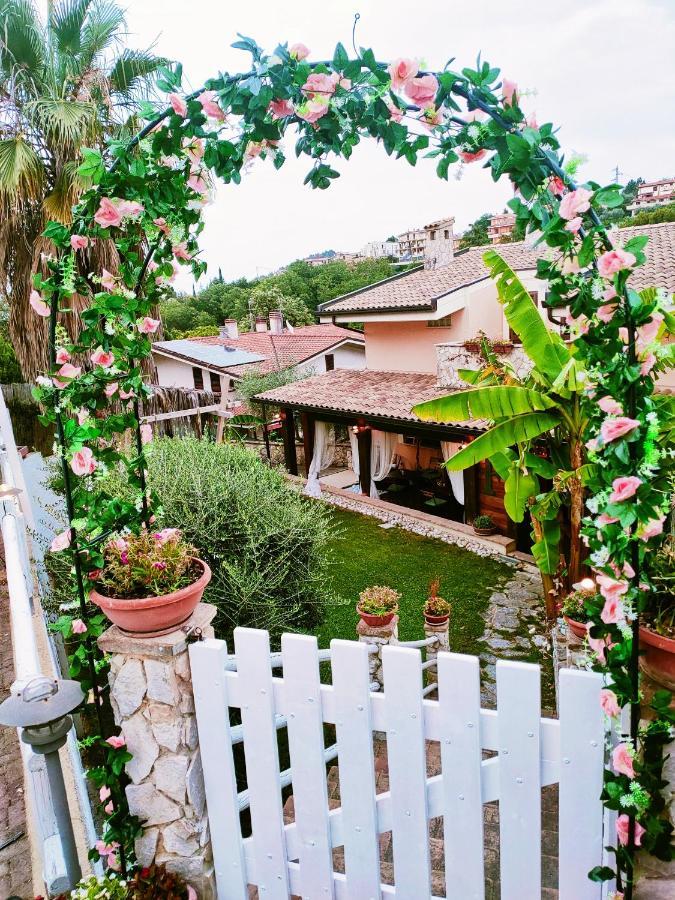 بيسكارا Favola Exclusive B&B المظهر الخارجي الصورة